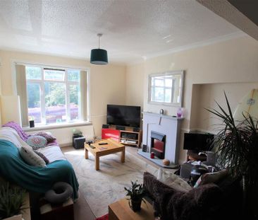 3 bedroom maisonette to rent - Photo 3