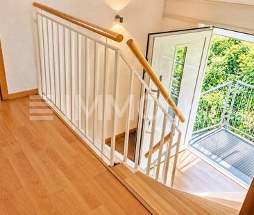 Grosszügige Dachwohnung mit schöner Aussicht - Photo 5