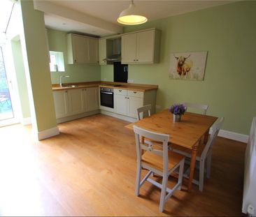 2 Bed Terraced House, British Road, BS3 - Photo 2