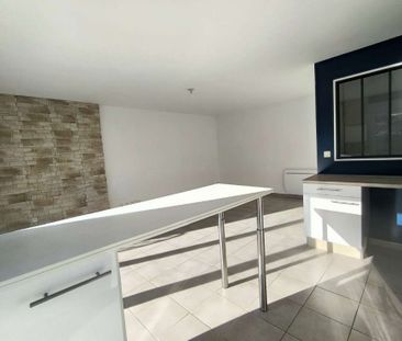 Location Appartement 2 pièces 48m² - Photo 6