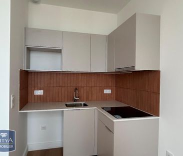 Location Appartement 3 pièces 53m² CANNES 06400 - Photo 2