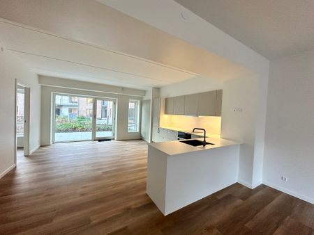 Lys og moderne 4-værelses lejlighed med altan og udsigt - Photo 4