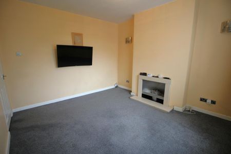 2 bedroom bungalow to rent - Photo 2