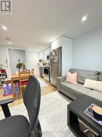 980 JACARANDAH DRIVE - Photo 4