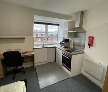 1 Bed Flat, Princess Road West, LE1 - Photo 1