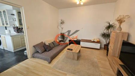 Pronájem bytu 3+1 v Rožnově p/R - Photo 3