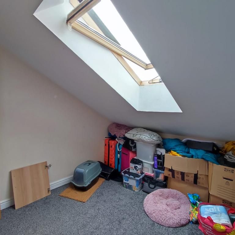 4 bedroom flat to rent - Photo 1