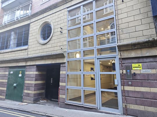 Pudding Chare, Newcastle Upon Tyne - Photo 1