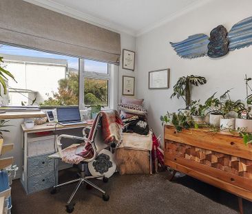 Reno'd ground floor, great Northland location - Photo 5