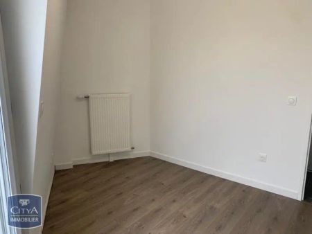 Appartement à louer 4 pièces 81.67m² - Photo 3