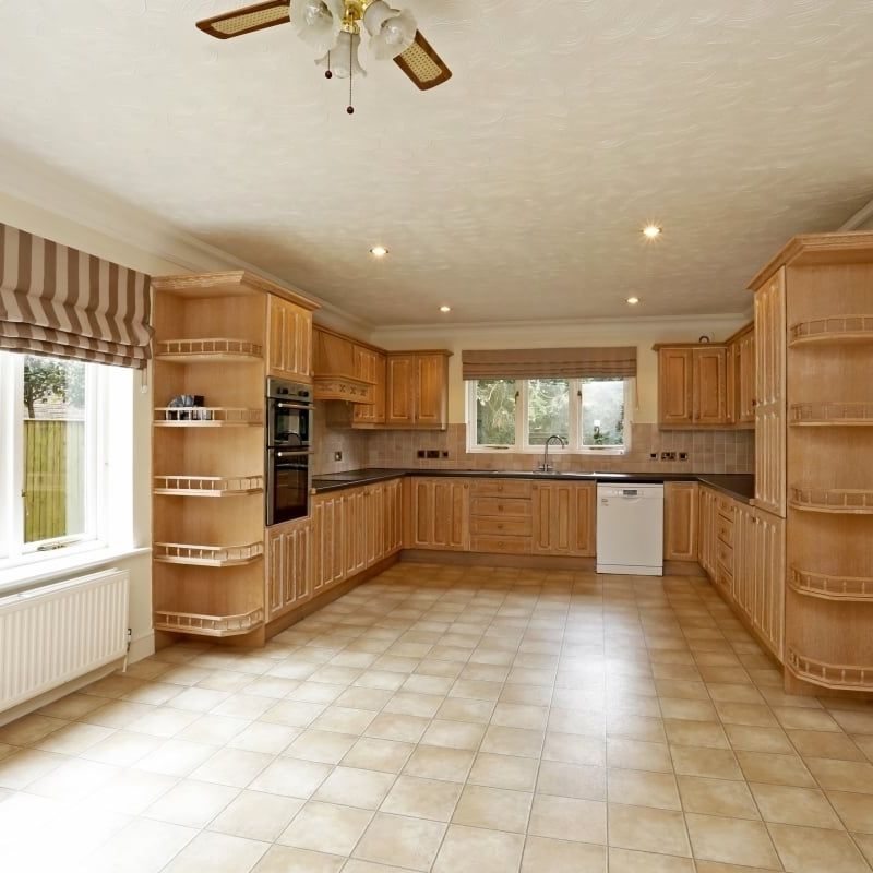 5 bedroom detached house to rent - Photo 1