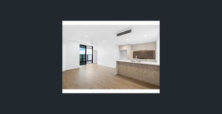 *Unfurnished* beautiful 2b2b apartment, with balcony & river views - Photo 2