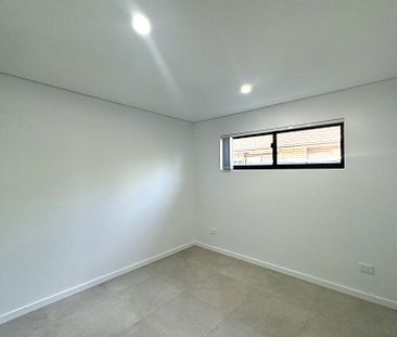 1/138a Chester Hill Road - Photo 2
