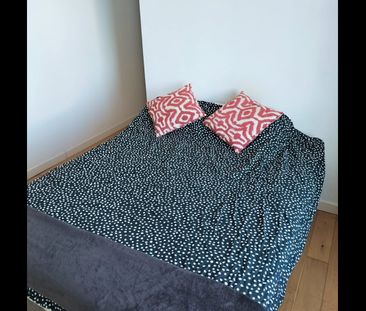 Room in a Shared Flat, Altyre Road, CR0 - Photo 5