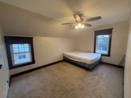 For Lease - 6226 Pine Grove Avenue, Niagara Falls, Ontario - Photo 2