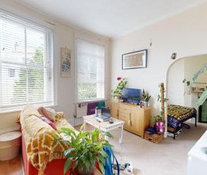 York road, Hove, BN3 - Photo 4