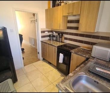 Studio Flat, Warrington Road, HA1 - Photo 2
