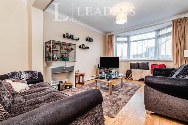 3 bedroom terraced house to rent - Photo 1