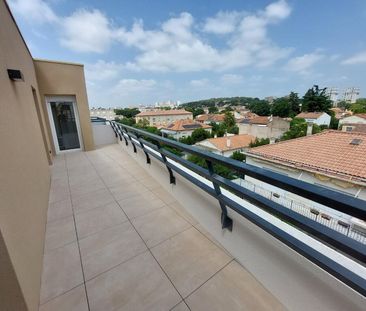 location Appartement T2 DE 32.96m² À NIMES - Photo 5
