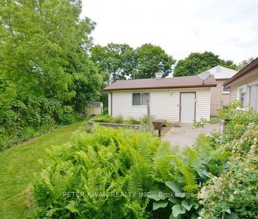 For Lease - 24 Northpark Road Unit# Upper, Barrie, Ontario - Photo 6