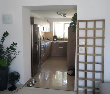 Pronájem bytu 2+1 66 m² - Fotografie 5