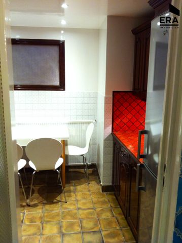 Location Appartement 3 pièces 77m² - Photo 2