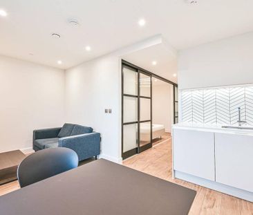 Studio to rent - Photo 2