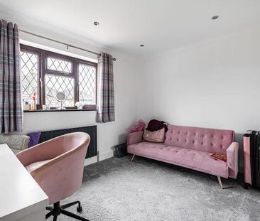 4 bedroom detached house to rent - Photo 6
