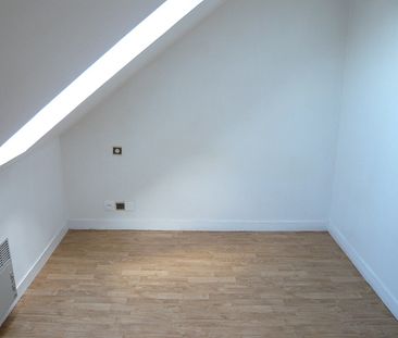 Laval appt T1 bis de 18 m² - Photo 3