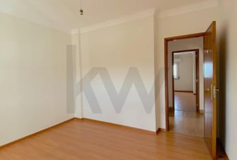 Apartamento T3 em Lisboa