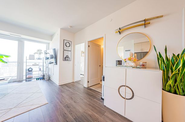 For Lease - 95 Oneida Crescent Unit# 1603, Richmond Hill, Ontario - Photo 1