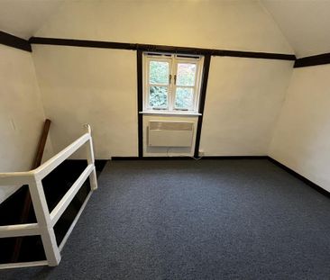 2 bedroom semi-detached house to rent - Photo 2