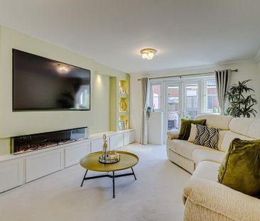 4 bedroom semi-detached house to rent - Photo 6
