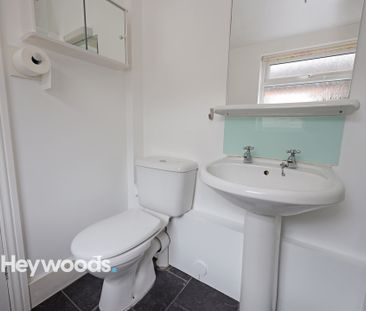 2 bed terraced house to rent in Stoke Old Road, Hartshill, Stoke-on... - Photo 6