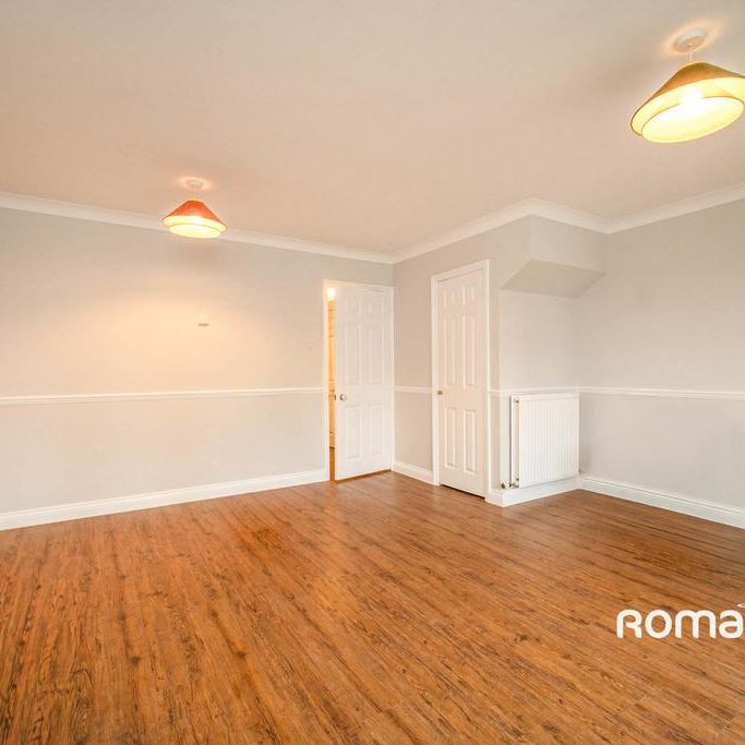 3 bedroom terraced house to rent - Photo 1