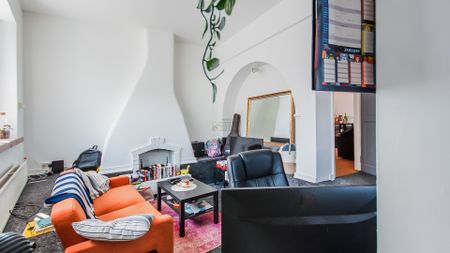 4 Reservoir Road - Photo 3