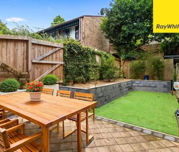 Two Bedroom Townhouse in Prime Marsfield Location - Photo 5