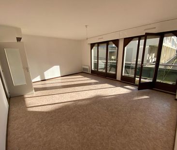Location Appartement 3 pièces 68m² THONON LES BAINS 74200 - Photo 1