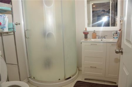 For Lease - 82 Palmer Road Unit# 2, Hamilton, Ontario - Photo 5