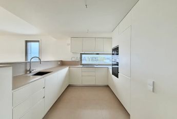Apartment T3 in Canidelo, Vila Nova de Gaia