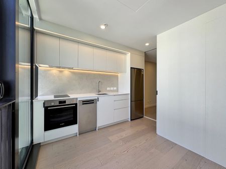 Welcome to apartment 407 in Hyde Lane. - Photo 5