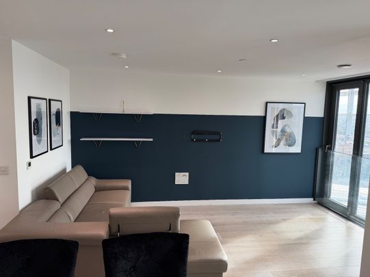 2 Bed Flat, City North East Tower, N4 - Photo 1