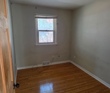 For Lease - 319 Hillcroft Street Unit# Main, Oshawa, Ontario - Photo 4