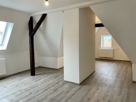 Hochwertige, helle Wohnung über 2 Etagen mit 2 Bädern und Stellplatz - Photo 3