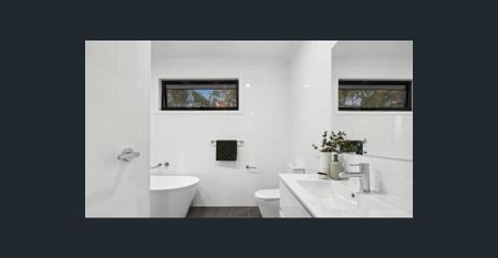 Hi, I’m where nature meets luxury in Happy Valley’s peaceful heart. - Photo 5