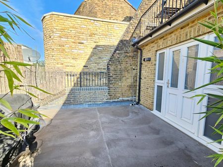 1 Bed Flat, Gould Terrace, E8 - Photo 5