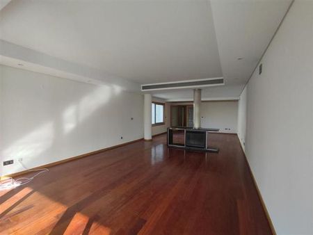 Apartamento T4 - Photo 4