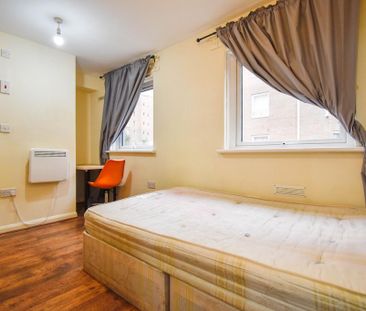 5 bedroom terraced house to rent - Photo 3