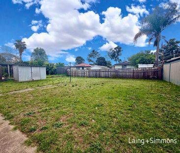 Comfortable three-bedroom home close to amenities - Photo 5
