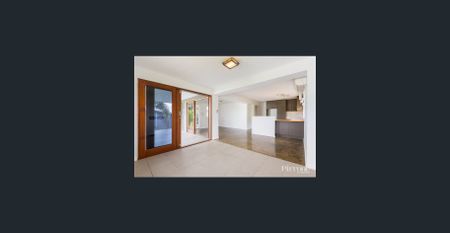 Refined Urban Living in the Heart of Red Hill - Photo 5